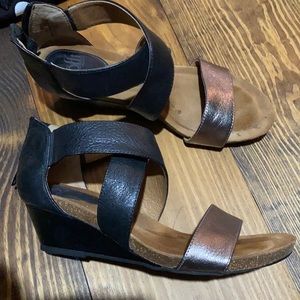 Sandals Sofft brand size 7